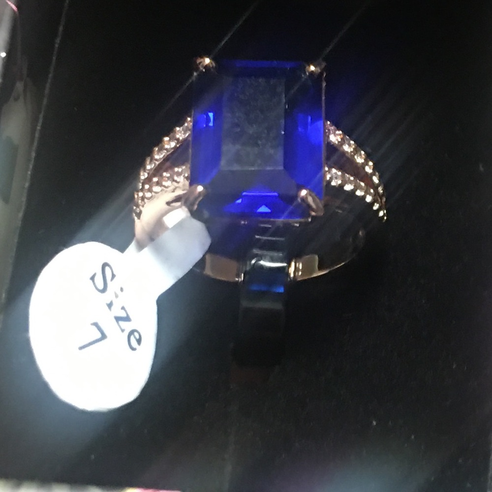 Peermont Blue Stone and Bling Ring - Picture 2 of 4